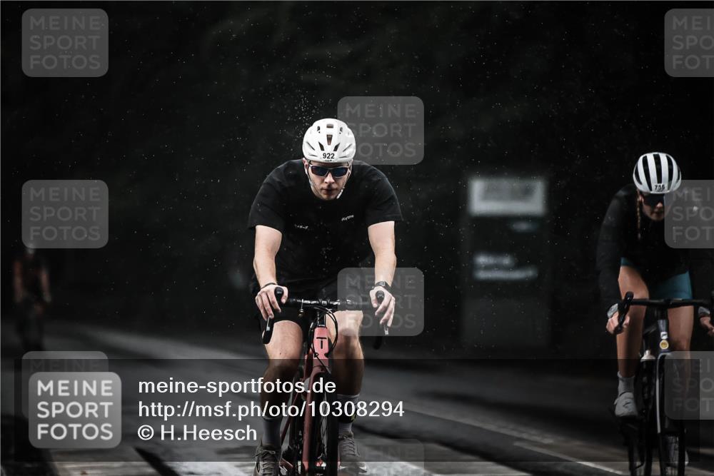 13.09.2026 - Stadtparktriathlon H.Heesch http://msf.ph/oto/10308294 13.09.2026 11:41:15 Radfahren 712, 735, 751, 805, 922, 934 meine-sportfotos.de