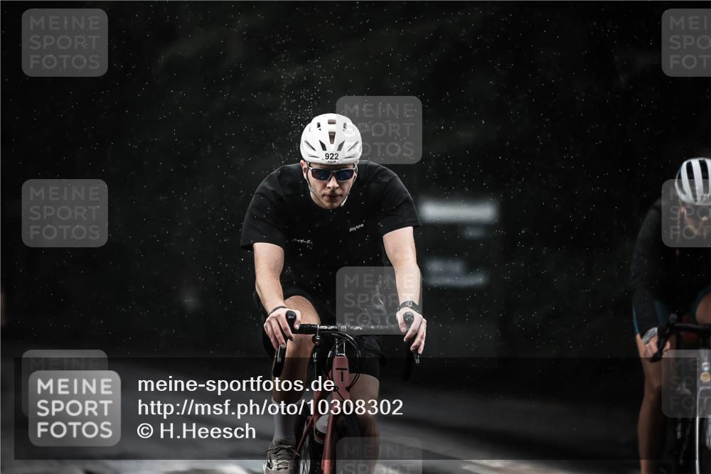 13.09.2026 - Stadtparktriathlon H.Heesch http://msf.ph/oto/10308302 13.09.2026 11:41:15 Radfahren 712, 735, 751, 805, 922, 934 meine-sportfotos.de
