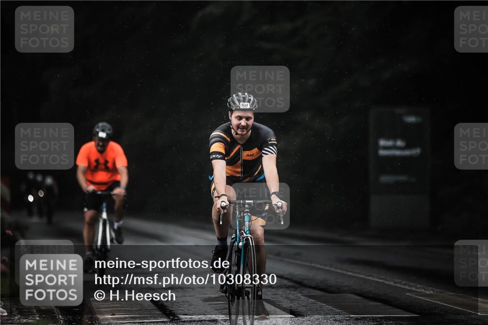 13.09.2026 - Stadtparktriathlon H.Heesch http://msf.ph/oto/10308330 13.09.2026 11:41:20 Radfahren 658, 735, 922, 934 meine-sportfotos.de