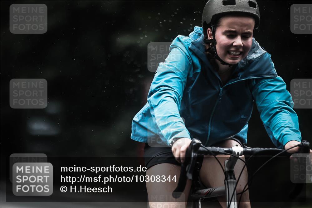 13.09.2026 - Stadtparktriathlon H.Heesch http://msf.ph/oto/10308344 13.09.2026 12:48:09 Radfahren 1091, 1128, 1163, 1224, 1231, 1268, 1291 meine-sportfotos.de