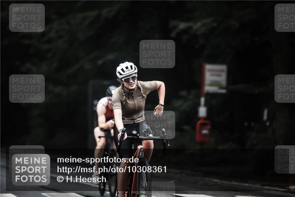 13.09.2026 - Stadtparktriathlon H.Heesch http://msf.ph/oto/10308361 13.09.2026 12:48:11 Radfahren 1091, 1128, 1163, 1200, 1224, 1231, 1268, 1291 meine-sportfotos.de