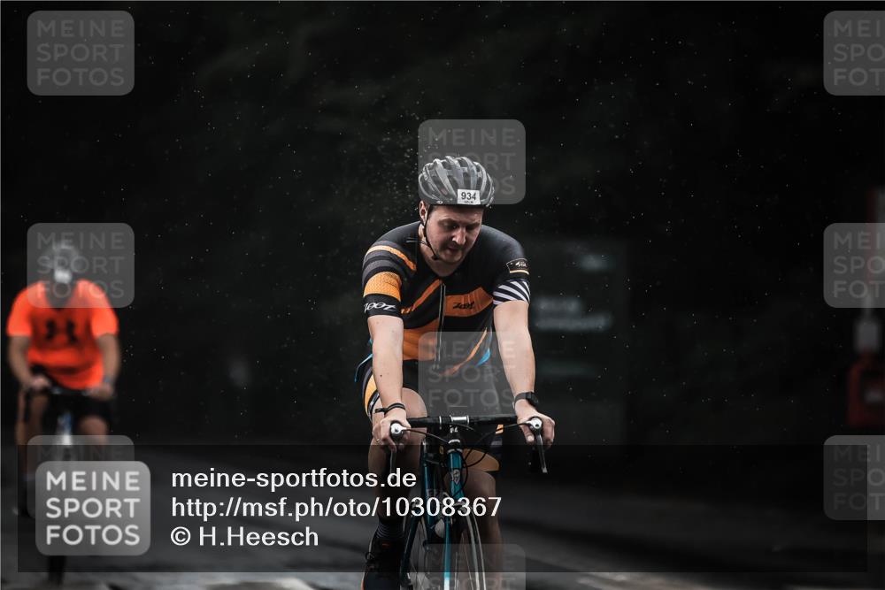 13.09.2026 - Stadtparktriathlon H.Heesch http://msf.ph/oto/10308367 13.09.2026 11:41:20 Radfahren 658, 735, 922, 934 meine-sportfotos.de