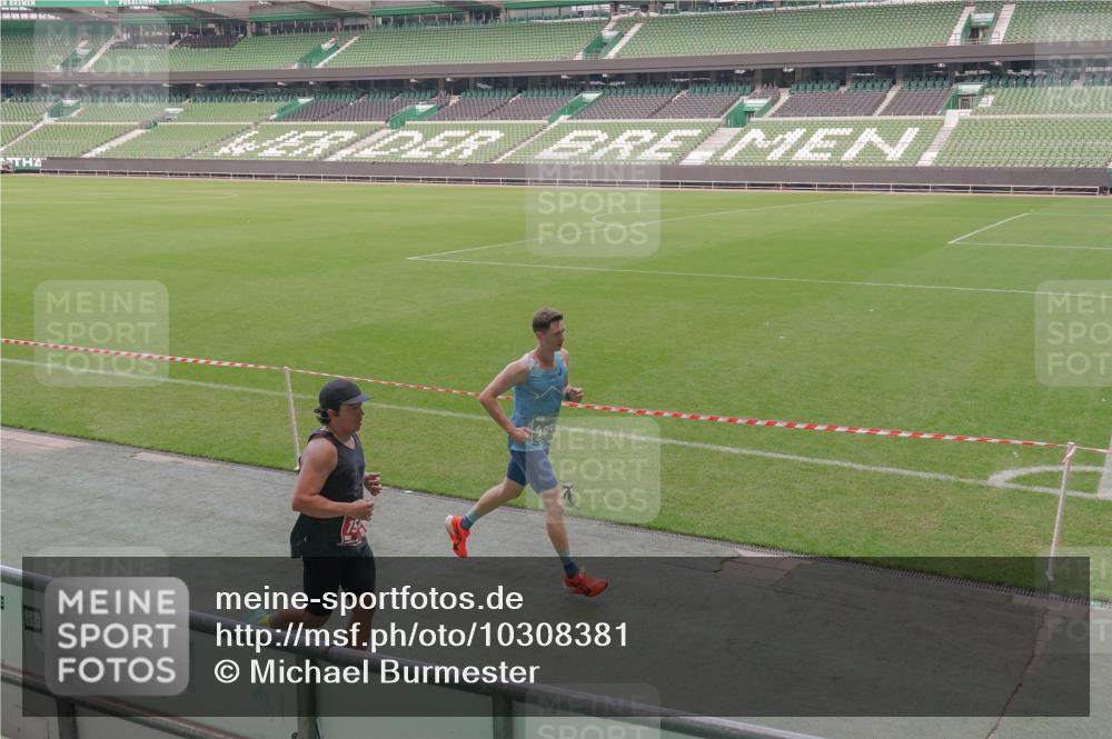 13.09.2026 - 21. swb-Marathon Bremen Michael Burmester http://msf.ph/oto/10308381 13.09.2026 12:40:07 Laufen im Stadion 126, 371, 453, 603, 640, 671, 735, 744, 807, 862, 901, 912, 1136, 1248, 1379, 1472, 1508, 1540, 1571, 1576, 1587, 1717, 1751, 1758, 1795, 1800, 1852, 1860, 1901, 1930, 1950, 2049, 2099, 3744, 4381, 5160, 5163, 5912, 6201, 6630, 7118, 7671, 8467, 9329, 9630, 10034, 13080, 13224, 365, 466, 658, 850, 1288, 1385, 1485, 1550, 1583, 1754, 1993, 2073, 2585, 3617, 4232, 7244, 7692, 7768, 8075, 8729, 13033 meine-sportfotos.de