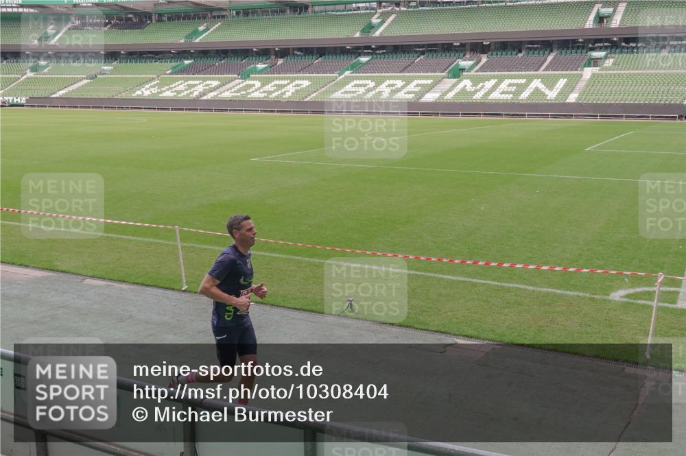 13.09.2026 - 21. swb-Marathon Bremen Michael Burmester http://msf.ph/oto/10308404 13.09.2026 12:40:11 Laufen im Stadion 126, 371, 453, 603, 640, 650, 671, 735, 744, 807, 862, 912, 1136, 1248, 1336, 1379, 1381, 1472, 1508, 1540, 1571, 1576, 1587, 1717, 1751, 1758, 1795, 1800, 1852, 1860, 1901, 1930, 1950, 2049, 2099, 3744, 4381, 4936, 5163, 5912, 6201, 6630, 7118, 7671, 8467, 9329, 9630, 10034, 13080, 13224, 365, 466, 658, 850, 1288, 1385, 1485, 1550, 1583, 1754, 1993, 2073, 2585, 3617, 4232, 7244, 7692, 7768, 8075, 8729, 13033 meine-sportfotos.de