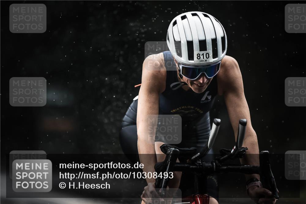 13.09.2026 - Stadtparktriathlon H.Heesch http://msf.ph/oto/10308493 13.09.2026 11:41:29 Radfahren 715, 810, 897, 1800 meine-sportfotos.de