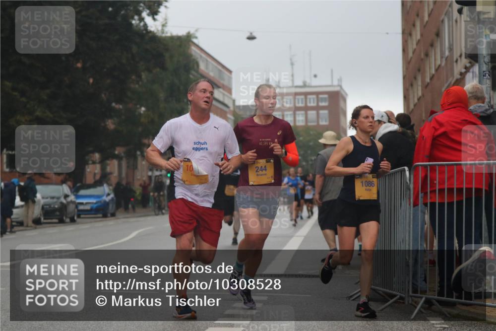13.09.2026 - Kiel Lauf Markus Tischler http://msf.ph/oto/10308528 13.09.2026 10:32:36 Fleethörn 42, 195, 38, 244, 1086 meine-sportfotos.de