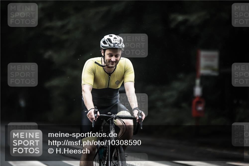 13.09.2026 - Stadtparktriathlon H.Heesch http://msf.ph/oto/10308590 13.09.2026 12:48:25 Radfahren 1186, 1212, 1235, 1237, 1260, 1272, 1275 meine-sportfotos.de