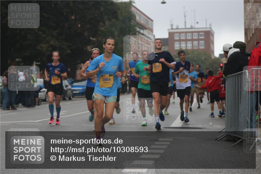 13.09.2026 - Kiel Lauf Markus Tischler http://msf.ph/oto/10308593 13.09.2026 10:32:48 Fleethörn 1250, 3, 3864, 10905, 7672, 7 meine-sportfotos.de