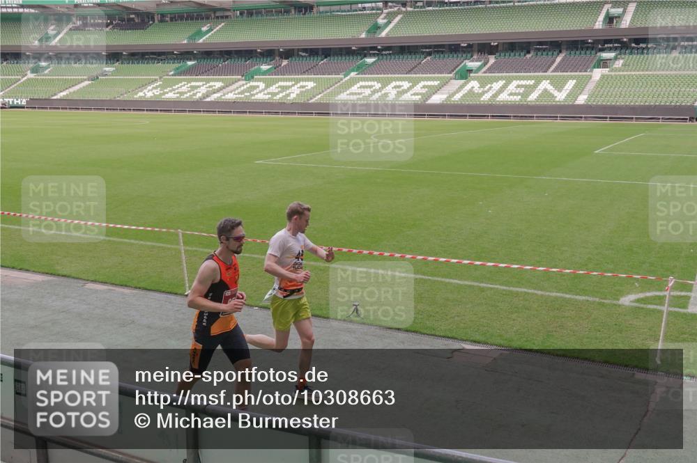 13.09.2026 - 21. swb-Marathon Bremen Michael Burmester http://msf.ph/oto/10308663 13.09.2026 12:40:52 Laufen im Stadion 126, 371, 453, 603, 640, 650, 671, 735, 744, 807, 862, 912, 957, 1136, 1336, 1379, 1381, 1411, 1508, 1540, 1571, 1614, 1797, 1822, 1852, 1860, 1901, 1930, 1950, 2099, 2986, 3624, 3744, 4381, 4399, 4795, 4936, 6198, 6201, 6264, 6630, 7118, 7671, 8065, 9065, 9329, 9630, 10034, 13080, 13224, 346, 365, 466, 658, 895, 1090, 1118, 1288, 1385, 1485, 1583, 1604, 1754, 2073, 2141, 2585, 2670, 3617, 7244, 7650, 7768, 8729 meine-sportfotos.de