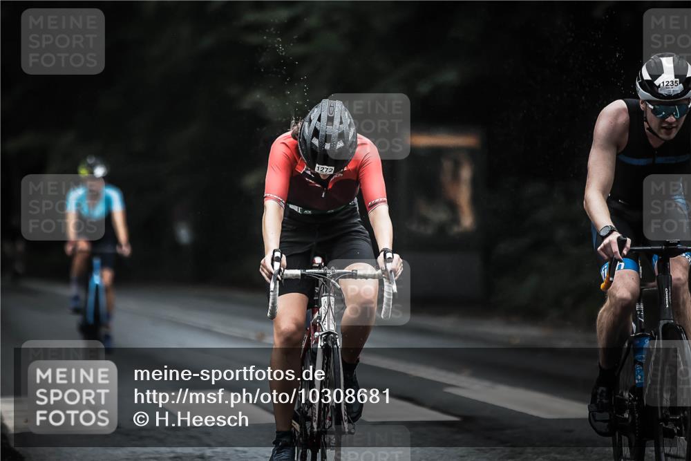 13.09.2026 - Stadtparktriathlon H.Heesch http://msf.ph/oto/10308681 13.09.2026 12:48:32 Radfahren 1127, 1186, 1191, 1235, 1271, 1272, 1275 meine-sportfotos.de