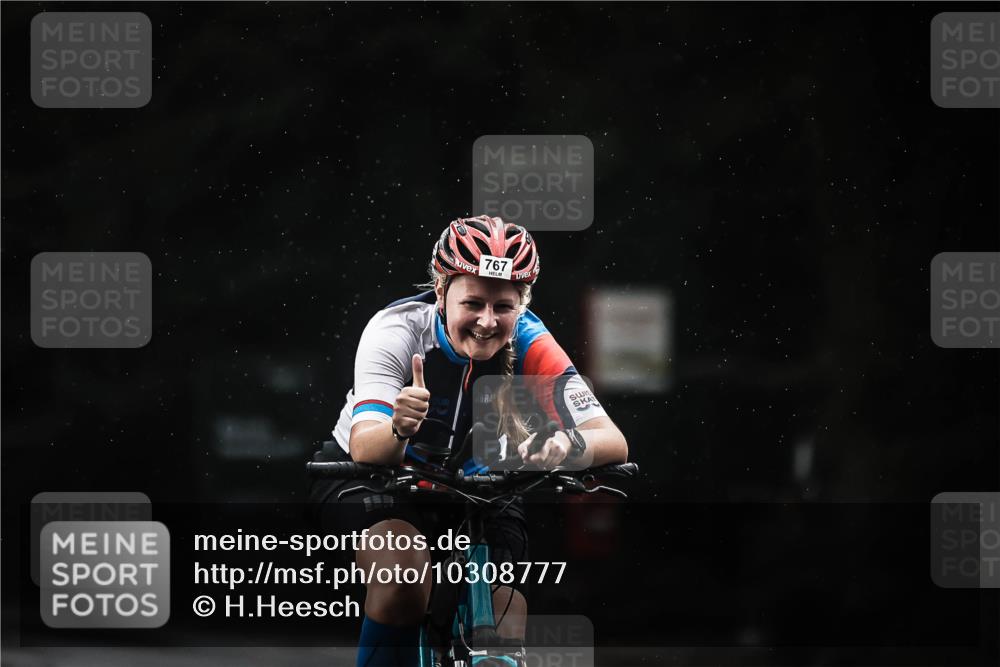13.09.2026 - Stadtparktriathlon H.Heesch http://msf.ph/oto/10308777 13.09.2026 11:41:47 Radfahren 710, 767 meine-sportfotos.de