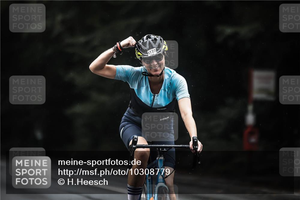 13.09.2026 - Stadtparktriathlon H.Heesch http://msf.ph/oto/10308779 13.09.2026 12:48:34 Radfahren 1127, 1186, 1191, 1235, 1271, 1272 meine-sportfotos.de