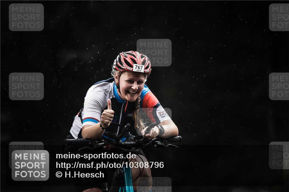 13.09.2026 - Stadtparktriathlon H.Heesch http://msf.ph/oto/10308796 13.09.2026 11:41:47 Radfahren 710, 767 meine-sportfotos.de