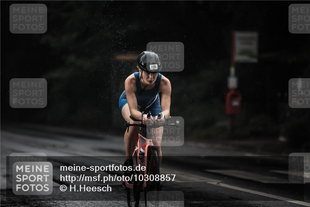 13.09.2026 - Stadtparktriathlon H.Heesch http://msf.ph/oto/10308857 13.09.2026 11:41:55 Radfahren 710, 730, 792 meine-sportfotos.de