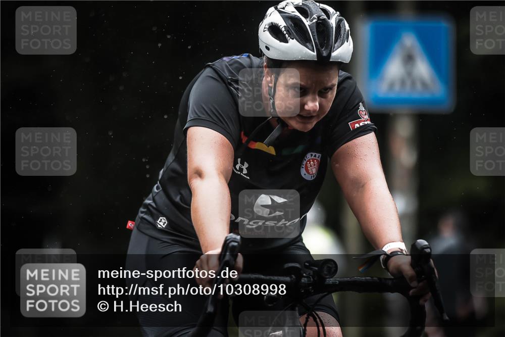 13.09.2026 - Stadtparktriathlon H.Heesch http://msf.ph/oto/10308998 13.09.2026 12:48:55 Radfahren 1099, 1131, 1135, 1205, 1234, 1263 meine-sportfotos.de
