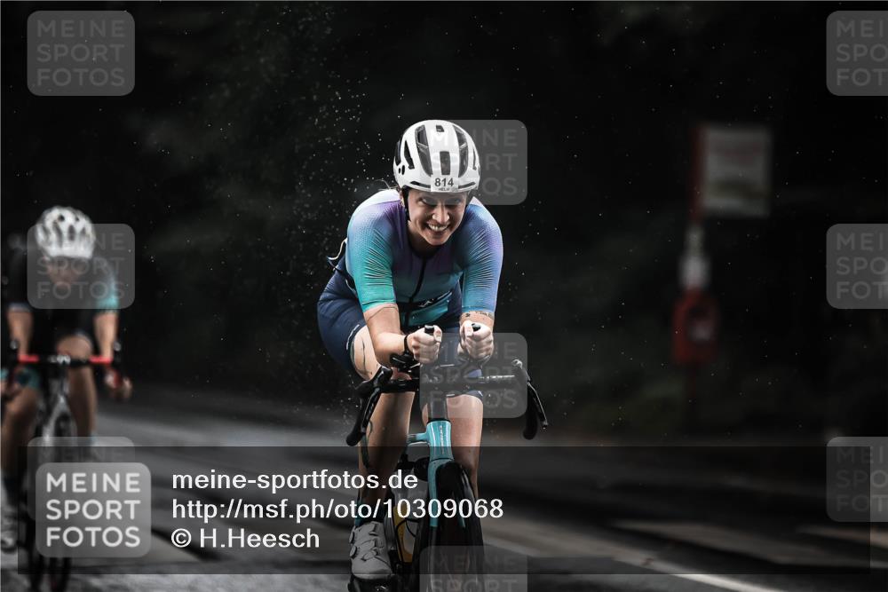 13.09.2026 - Stadtparktriathlon H.Heesch http://msf.ph/oto/10309068 13.09.2026 11:42:04 Radfahren 771, 792, 814, 820, 927 meine-sportfotos.de