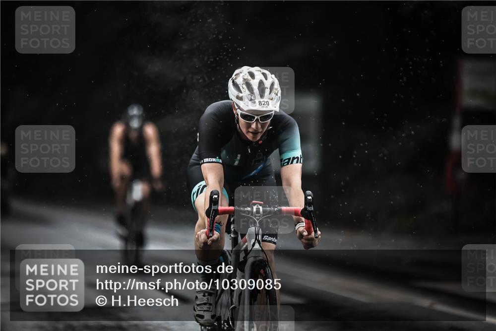 13.09.2026 - Stadtparktriathlon H.Heesch http://msf.ph/oto/10309085 13.09.2026 11:42:05 Radfahren 746, 771, 792, 814, 820, 927 meine-sportfotos.de