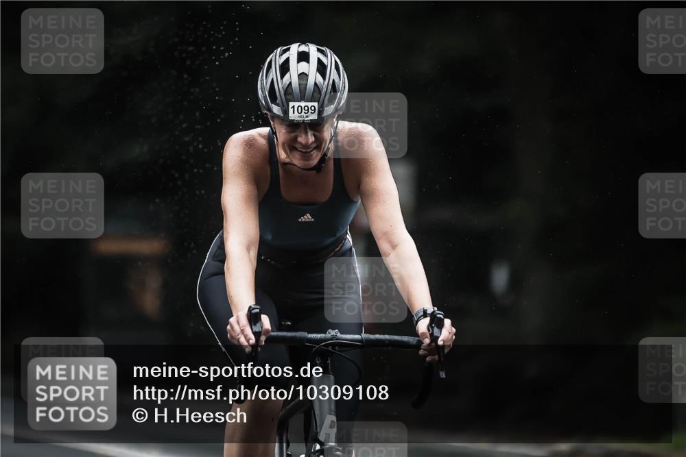 13.09.2026 - Stadtparktriathlon H.Heesch http://msf.ph/oto/10309108 13.09.2026 12:49:02 Radfahren 1069, 1093, 1099, 1116, 1131, 1205, 1234, 1263 meine-sportfotos.de