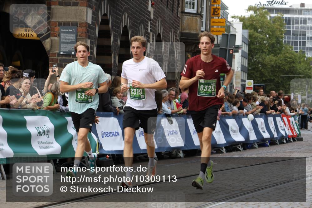 13.09.2026 - 21. swb-Marathon Bremen Strokosch-Dieckow http://msf.ph/oto/10309113 13.09.2026 13:02:55 Ziel 1795, 1850, 3609, 7841, 13237, 8319, 8325, 8331, 8756, 9200 meine-sportfotos.de