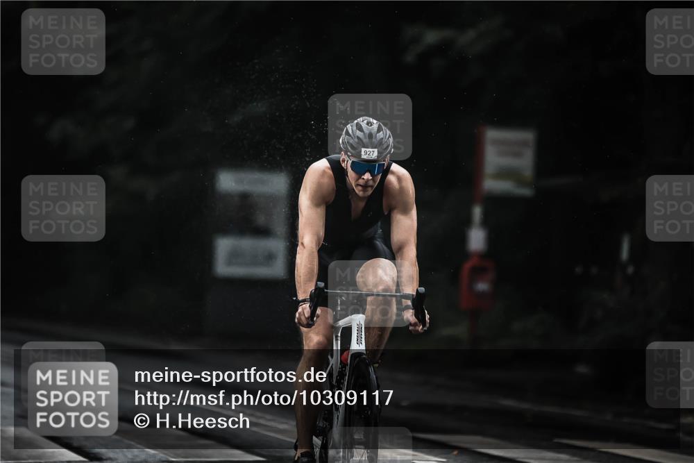 13.09.2026 - Stadtparktriathlon H.Heesch http://msf.ph/oto/10309117 13.09.2026 11:42:07 Radfahren 728, 746, 771, 814, 820, 888, 927 meine-sportfotos.de