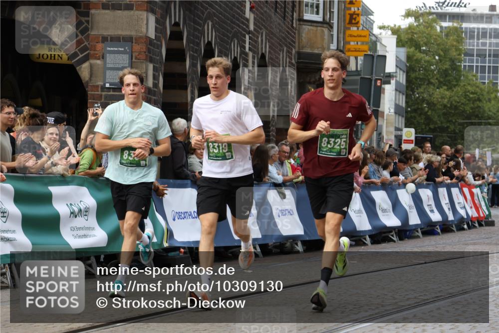 13.09.2026 - 21. swb-Marathon Bremen Strokosch-Dieckow http://msf.ph/oto/10309130 13.09.2026 13:02:55 Ziel 1795, 1850, 3609, 7841, 13237, 8319, 8325, 8331, 8756, 9200 meine-sportfotos.de