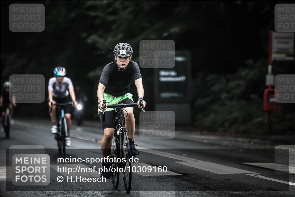 13.09.2026 - Stadtparktriathlon H.Heesch http://msf.ph/oto/10309160 13.09.2026 12:49:05 Radfahren 1069, 1093, 1099, 1116, 1118, 1234, 1263, 1283 meine-sportfotos.de