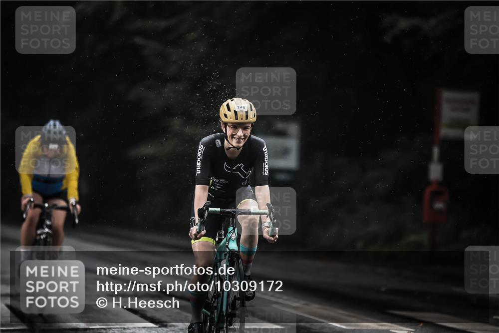13.09.2026 - Stadtparktriathlon H.Heesch http://msf.ph/oto/10309172 13.09.2026 11:42:10 Radfahren 728, 746, 793, 814, 820, 888, 927 meine-sportfotos.de