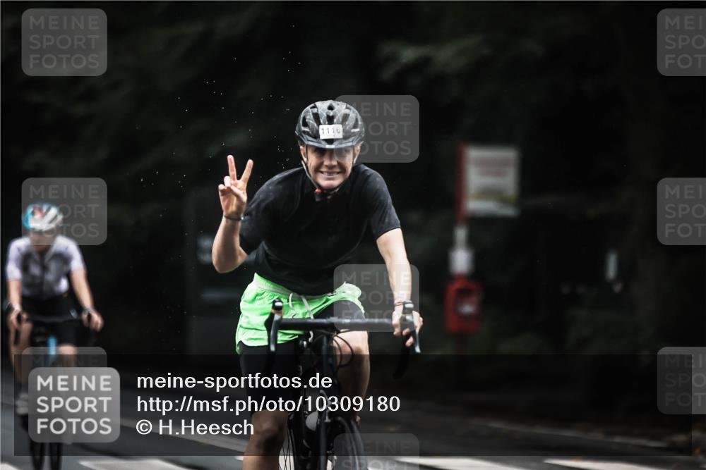 13.09.2026 - Stadtparktriathlon H.Heesch http://msf.ph/oto/10309180 13.09.2026 12:49:06 Radfahren 1069, 1093, 1099, 1116, 1118, 1234, 1283 meine-sportfotos.de