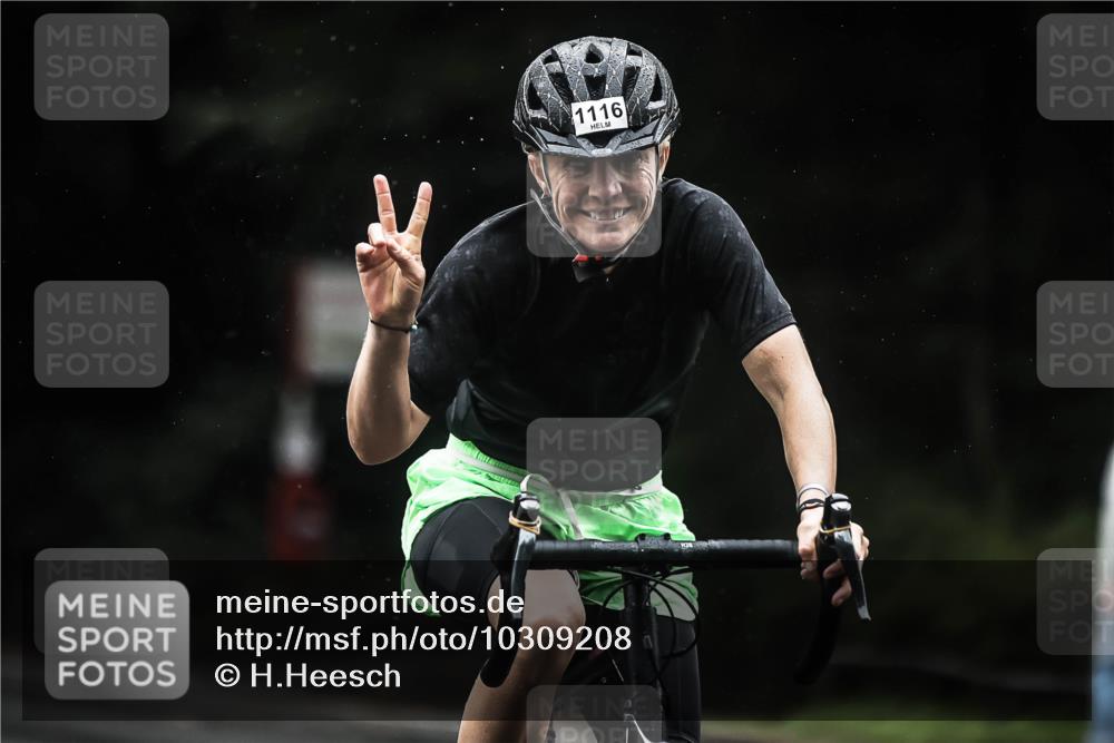 13.09.2026 - Stadtparktriathlon H.Heesch http://msf.ph/oto/10309208 13.09.2026 12:49:06 Radfahren 1069, 1093, 1099, 1116, 1118, 1234, 1283 meine-sportfotos.de