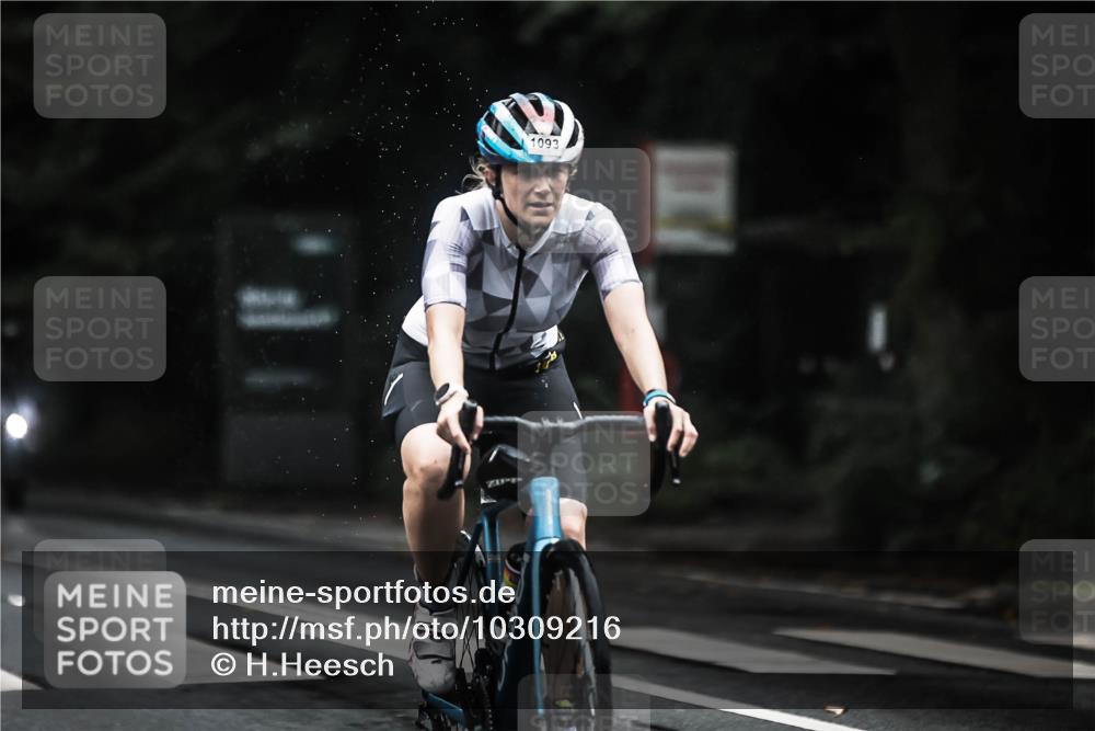 13.09.2026 - Stadtparktriathlon H.Heesch http://msf.ph/oto/10309216 13.09.2026 12:49:07 Radfahren 1069, 1093, 1099, 1116, 1118, 1283 meine-sportfotos.de