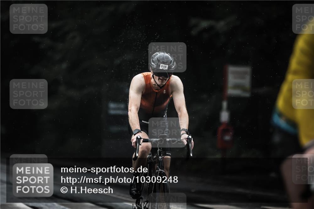13.09.2026 - Stadtparktriathlon H.Heesch http://msf.ph/oto/10309248 13.09.2026 11:42:13 Radfahren 728, 746, 793, 887, 888, 927 meine-sportfotos.de