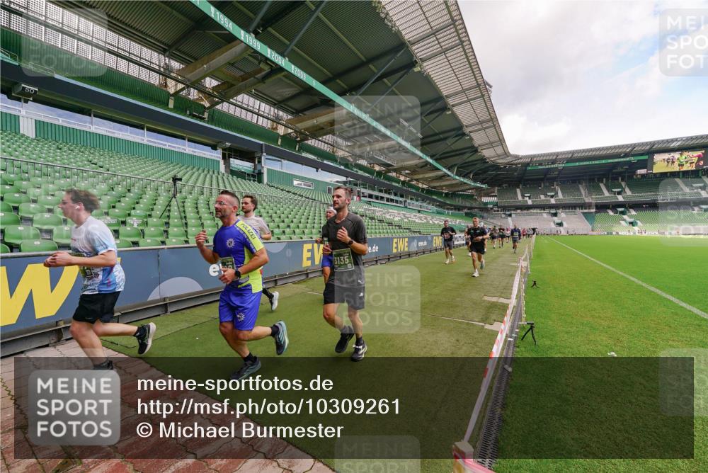 13.09.2026 - 21. swb-Marathon Bremen Michael Burmester http://msf.ph/oto/10309261 13.09.2026 13:05:37 Laufen im Stadion 109, 178, 217, 244, 287, 303, 323, 394, 430, 454, 534, 536, 565, 578, 613, 647, 784, 891, 900, 1073, 1239, 1243, 1274, 1307, 1308, 1365, 1373, 1380, 1456, 1533, 1574, 1581, 1627, 1656, 1687, 1780, 1823, 1909, 1914, 1932, 1941, 2023, 2076, 2089, 2126, 2241, 2244, 2265, 2301, 2310, 2355, 2369, 2393, 2430, 2452, 2464, 2602, 2723, 2742, 2764, 2867, 2872, 2910, 2919, 2957, 2959, 2985, 3028, 3030, 3055, 3217, 3278, 3320, 3343, 3419, 3425, 3444, 3485, 3521, 3796, 3909 meine-sportfotos.de