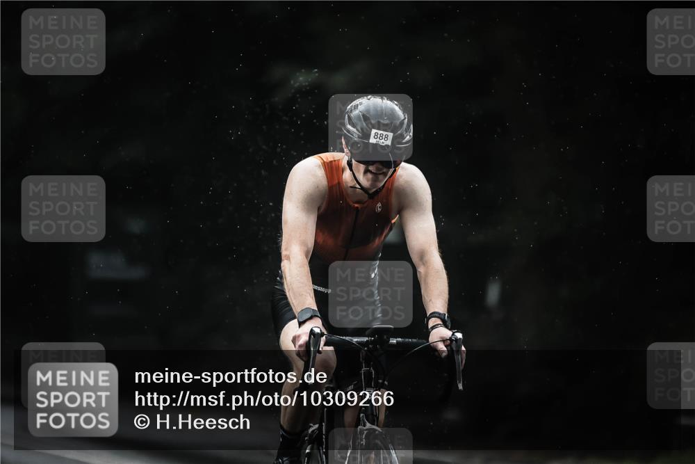 13.09.2026 - Stadtparktriathlon H.Heesch http://msf.ph/oto/10309266 13.09.2026 11:42:13 Radfahren 728, 746, 793, 887, 888, 927 meine-sportfotos.de