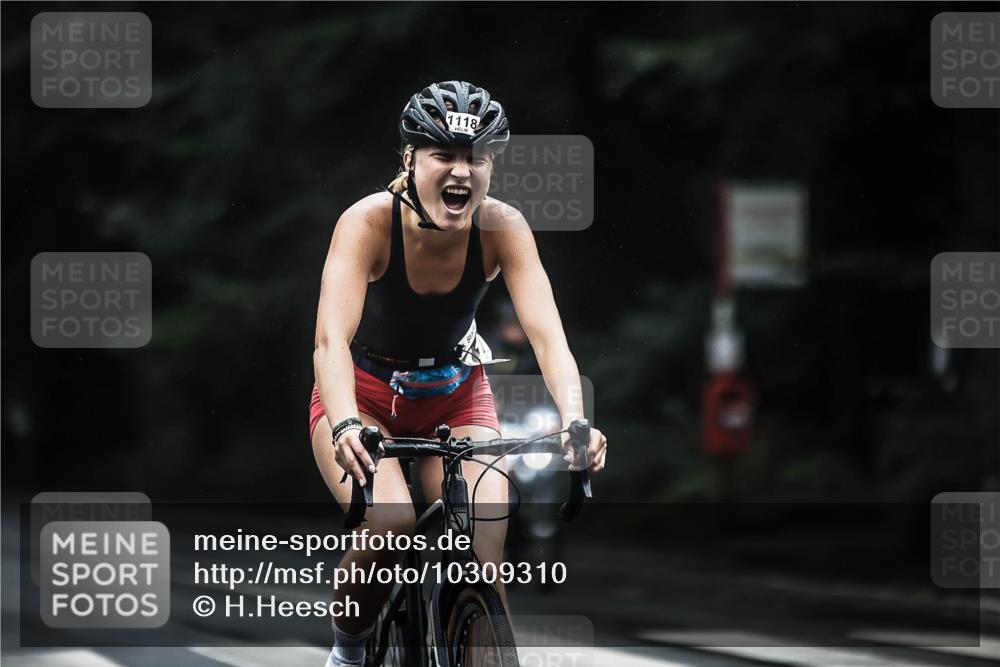 13.09.2026 - Stadtparktriathlon H.Heesch http://msf.ph/oto/10309310 13.09.2026 12:49:11 Radfahren 1093, 1116, 1118, 1253, 1283 meine-sportfotos.de