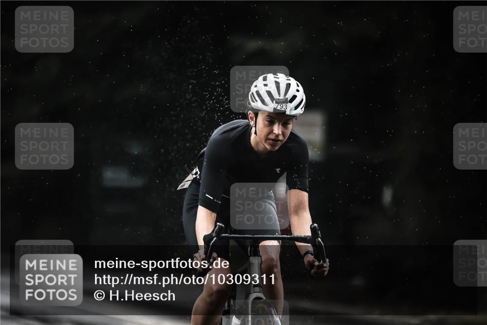 13.09.2026 - Stadtparktriathlon H.Heesch http://msf.ph/oto/10309311 13.09.2026 11:42:16 Radfahren 728, 746, 793, 887, 888 meine-sportfotos.de