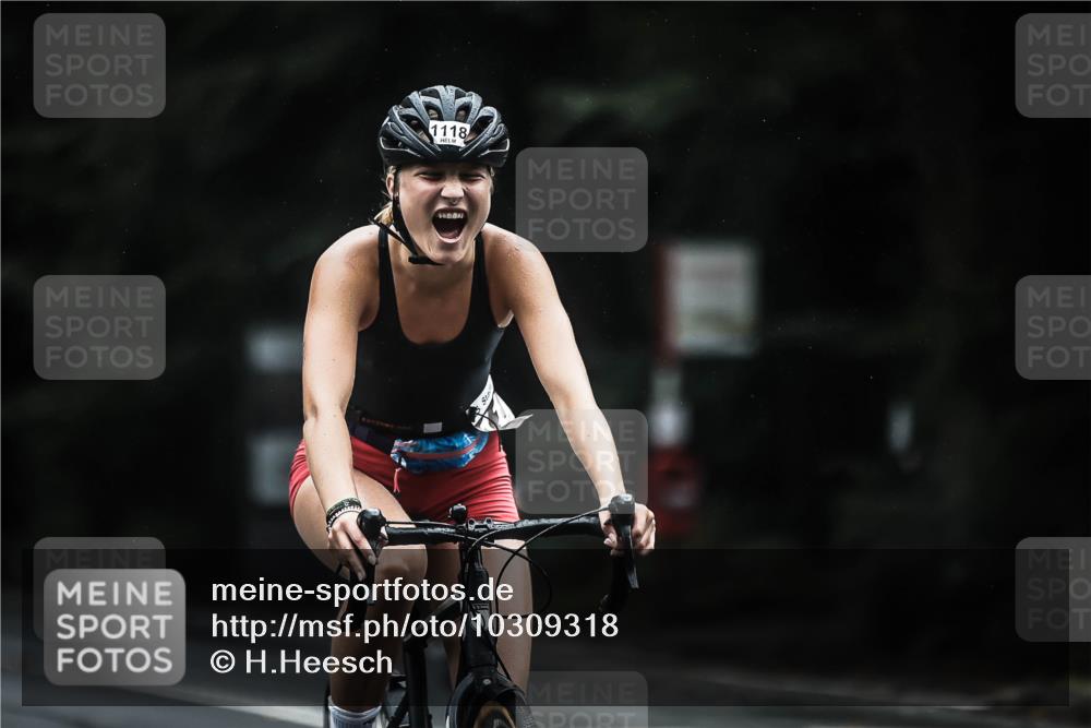 13.09.2026 - Stadtparktriathlon H.Heesch http://msf.ph/oto/10309318 13.09.2026 12:49:12 Radfahren 1093, 1118, 1253, 1283 meine-sportfotos.de