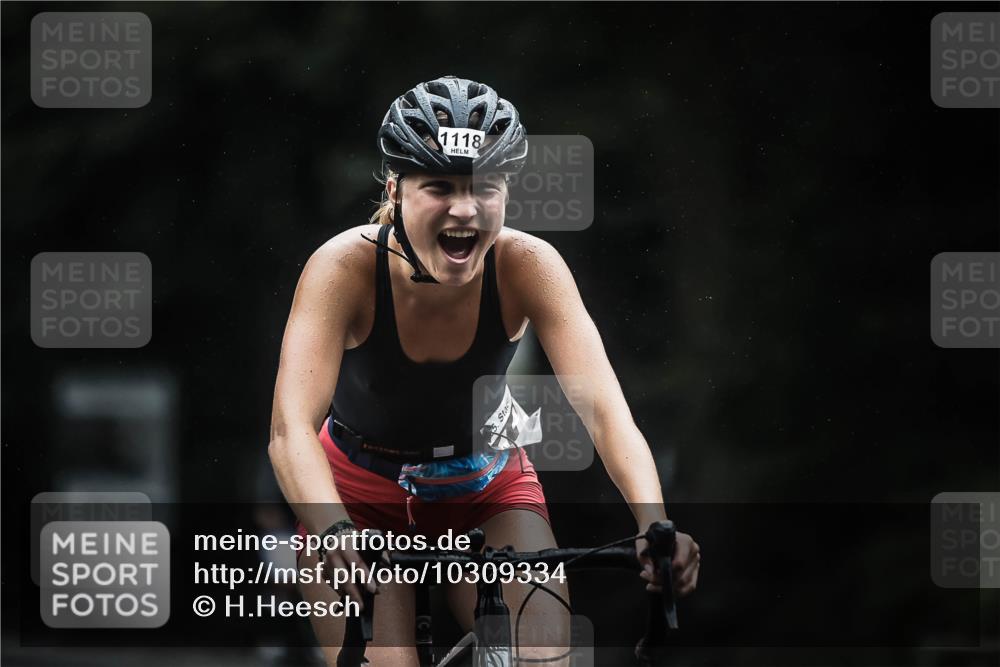 13.09.2026 - Stadtparktriathlon H.Heesch http://msf.ph/oto/10309334 13.09.2026 12:49:12 Radfahren 1093, 1118, 1253, 1283 meine-sportfotos.de