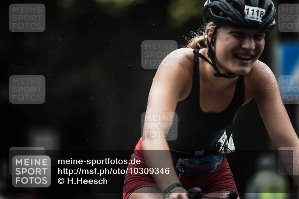13.09.2026 - Stadtparktriathlon H.Heesch http://msf.ph/oto/10309346 13.09.2026 12:49:12 Radfahren 1093, 1118, 1253, 1283 meine-sportfotos.de