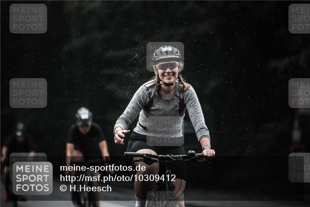 13.09.2026 - Stadtparktriathlon H.Heesch http://msf.ph/oto/10309412 13.09.2026 11:42:25 Radfahren 722, 778, 780, 821, 862, 867, 878, 879 meine-sportfotos.de