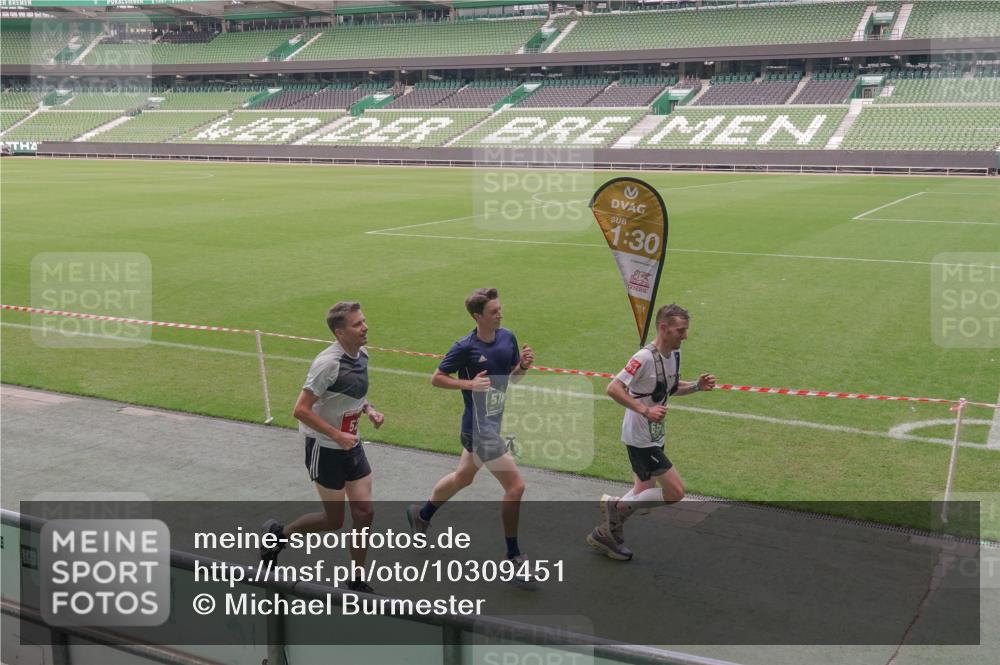 13.09.2026 - 21. swb-Marathon Bremen Michael Burmester http://msf.ph/oto/10309451 13.09.2026 12:42:50 Laufen im Stadion 439, 749, 819, 1009, 1223, 1224, 1411, 1562, 1619, 1667, 1712, 1745, 1822, 1850, 1862, 1879, 1921, 2094, 2207, 2651, 2683, 3251, 3368, 3500, 3584, 3624, 3688, 4096, 4847, 5199, 5316, 5663, 5672, 5828, 6198, 6264, 6359, 6579, 6929, 6991, 7141, 7950, 8311, 8383, 8394, 8689, 8749, 8994, 9120, 9153, 9200, 9233, 9533, 9849, 277, 453, 807, 901, 1248, 1320, 1323, 1472, 1576, 1587, 1717, 1751, 1911, 2352, 3080, 3606, 5160, 5163, 5912, 6112 meine-sportfotos.de