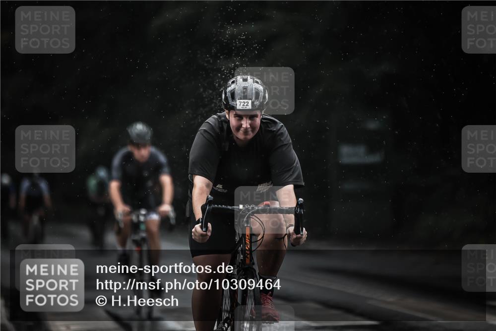 13.09.2026 - Stadtparktriathlon H.Heesch http://msf.ph/oto/10309464 13.09.2026 11:42:28 Radfahren 722, 778, 780, 821, 862, 867, 878, 879, 920 meine-sportfotos.de