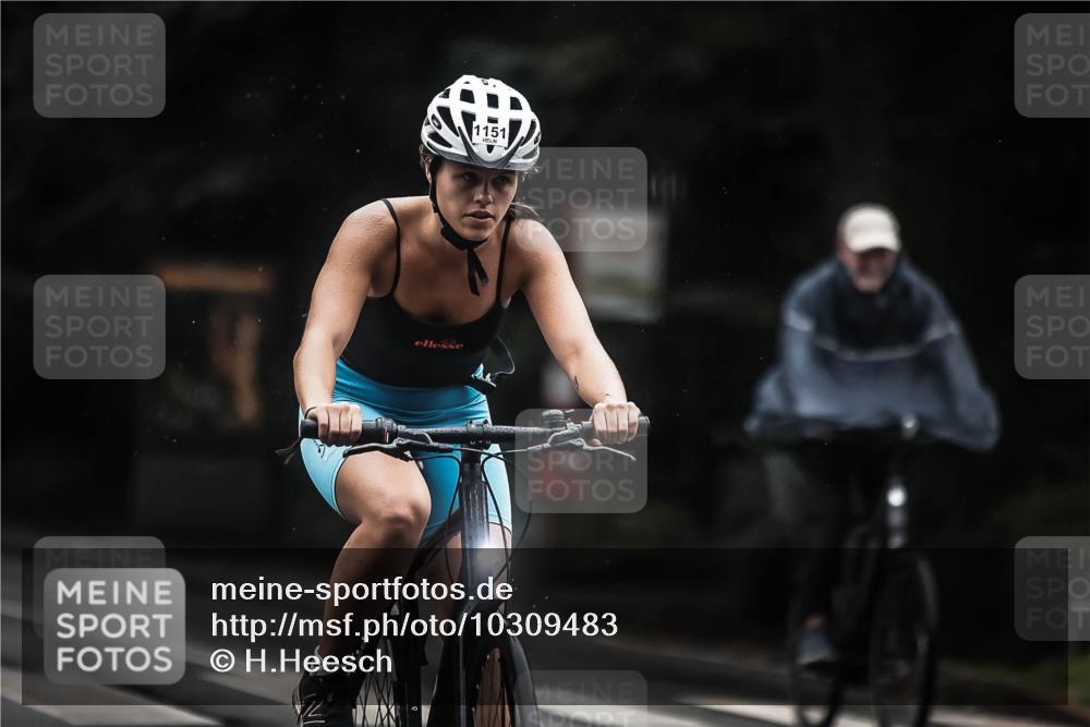 13.09.2026 - Stadtparktriathlon H.Heesch http://msf.ph/oto/10309483 13.09.2026 12:49:27 Radfahren 1145, 1151, 1184, 1196 meine-sportfotos.de