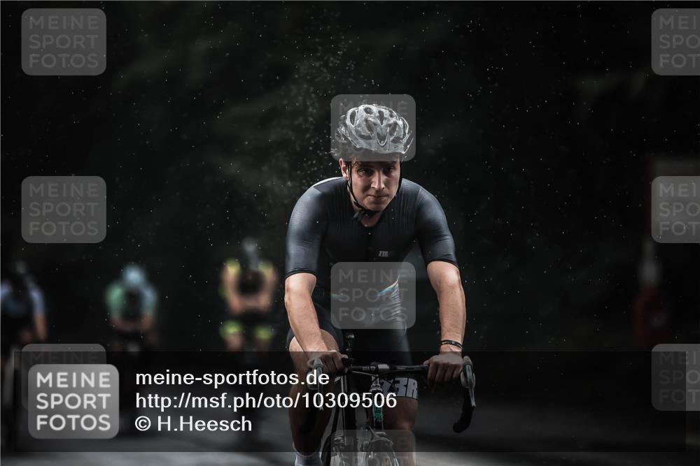 13.09.2026 - Stadtparktriathlon H.Heesch http://msf.ph/oto/10309506 13.09.2026 11:42:29 Radfahren 722, 778, 780, 821, 862, 867, 878, 879, 920 meine-sportfotos.de