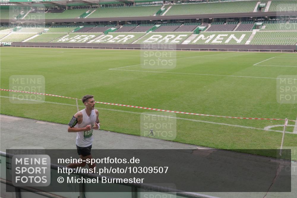 13.09.2026 - 21. swb-Marathon Bremen Michael Burmester http://msf.ph/oto/10309507 13.09.2026 12:42:54 Laufen im Stadion 439, 749, 819, 1009, 1223, 1224, 1411, 1562, 1619, 1667, 1712, 1745, 1822, 1850, 1862, 1879, 1921, 2094, 2207, 2651, 2683, 3251, 3368, 3500, 3584, 3624, 3688, 4096, 4847, 5199, 5316, 5663, 5672, 5828, 6198, 6264, 6359, 6579, 6929, 6991, 7141, 7170, 7841, 7950, 8311, 8383, 8394, 8689, 8749, 8850, 8994, 9120, 9153, 9200, 9233, 9533, 9849, 277, 453, 807, 901, 1248, 1320, 1323, 1472, 1576, 1587, 1717, 1751, 1911, 2352, 3080, 3606, 5160, 5163, 5912, 6112 meine-sportfotos.de
