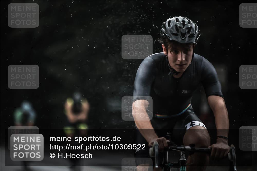 13.09.2026 - Stadtparktriathlon H.Heesch http://msf.ph/oto/10309522 13.09.2026 11:42:29 Radfahren 722, 778, 780, 821, 862, 867, 878, 879, 920 meine-sportfotos.de