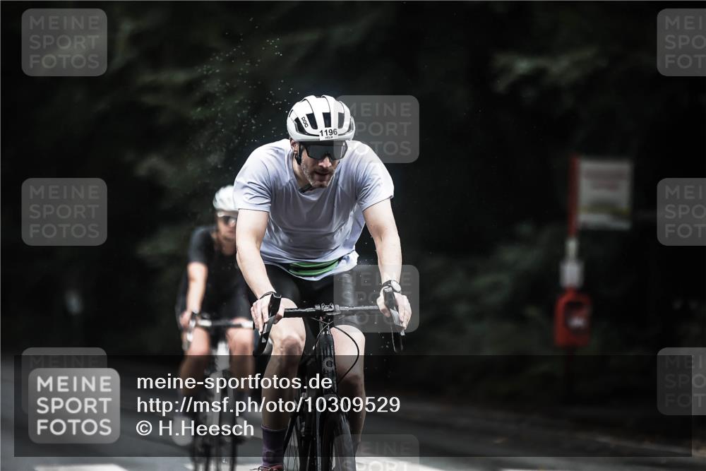 13.09.2026 - Stadtparktriathlon H.Heesch http://msf.ph/oto/10309529 13.09.2026 12:49:32 Radfahren 1086, 1147, 1151, 1184, 1196, 1244, 1284 meine-sportfotos.de