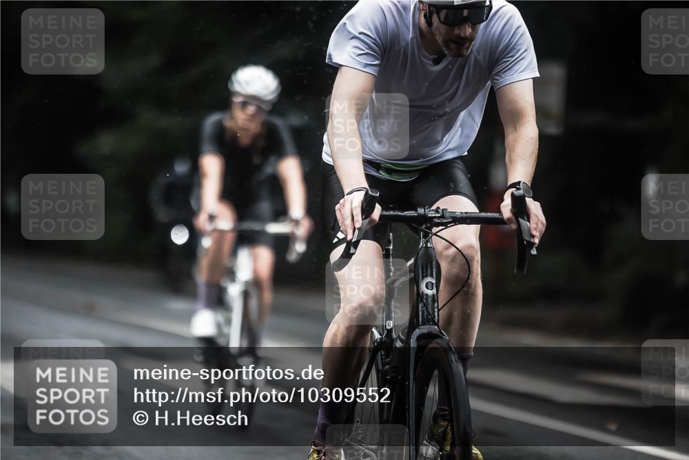 13.09.2026 - Stadtparktriathlon H.Heesch http://msf.ph/oto/10309552 13.09.2026 12:49:32 Radfahren 1086, 1147, 1151, 1184, 1196, 1244, 1284 meine-sportfotos.de