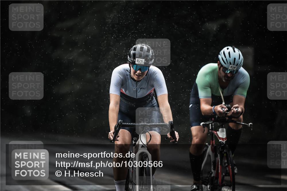 13.09.2026 - Stadtparktriathlon H.Heesch http://msf.ph/oto/10309566 13.09.2026 11:42:32 Radfahren 722, 778, 821, 862, 878, 879, 920, 941 meine-sportfotos.de