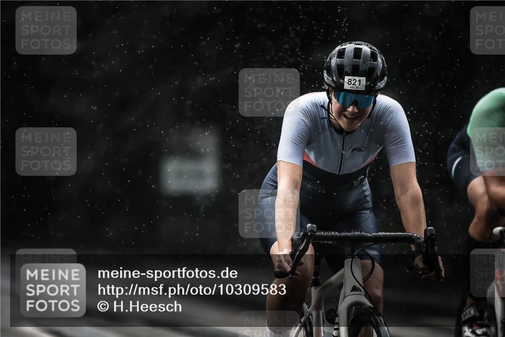 13.09.2026 - Stadtparktriathlon H.Heesch http://msf.ph/oto/10309583 13.09.2026 11:42:32 Radfahren 722, 778, 821, 862, 878, 879, 920, 941 meine-sportfotos.de