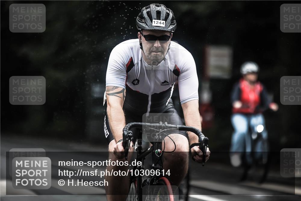 13.09.2026 - Stadtparktriathlon H.Heesch http://msf.ph/oto/10309614 13.09.2026 12:49:36 Radfahren 1086, 1147, 1161, 1184, 1196, 1244, 1284 meine-sportfotos.de